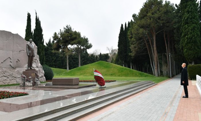 Ilham Aliyev, First Lady Mehriban Aliyeva and family members visited grave of national leader Heydar Aliyev