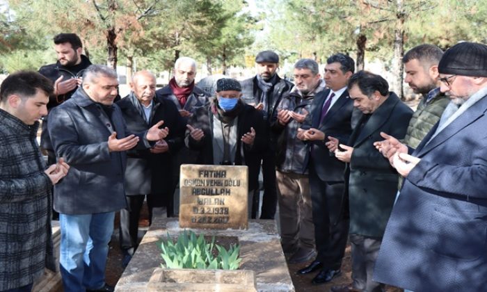 ABDULLAH BALAK MEZARI BAŞINDA ANILDI