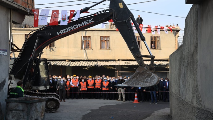 BAŞKAN BEYAZGÜL, “KÜLTÜR VE TURİZM YOLU’NDA ZOR DENİLENİ BAŞARDIK”
