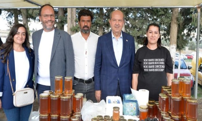 Cumhurbaşkanı Ersin Tatar, Topçuköy Bal Festivali’ne katıldı