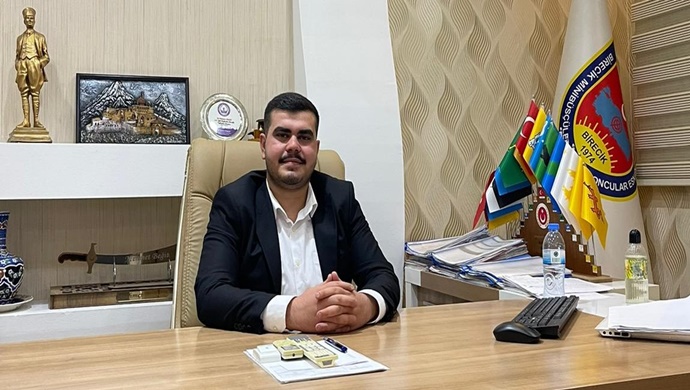 BİRECİK MİNİBÜSÇİLER VE KAMYONCULAR ODASI BAŞKANI MUHYETTİN BEGİT`TEN 24 KASIM ÖĞRETMENLER GÜNÜ MESAJI